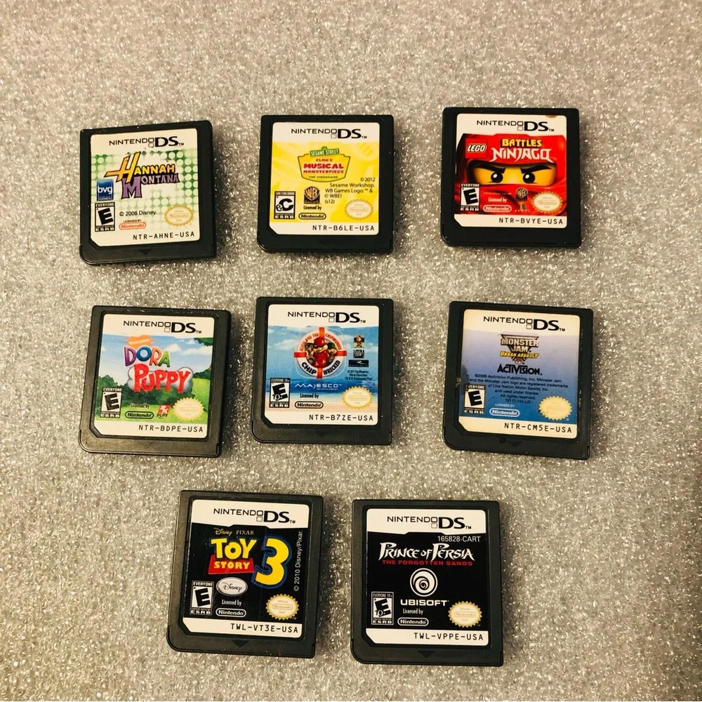 Nintendo 2DS 3DS Handheld System Blue Tested w/ Installed Mario Kart 7 & 8 Games